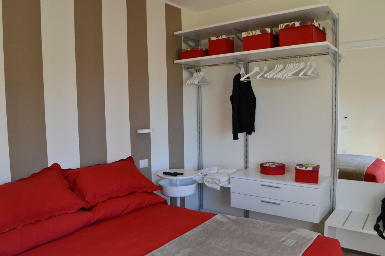 Le Residenze Di Carla - Stampace Hotel Cagliari Luaran gambar