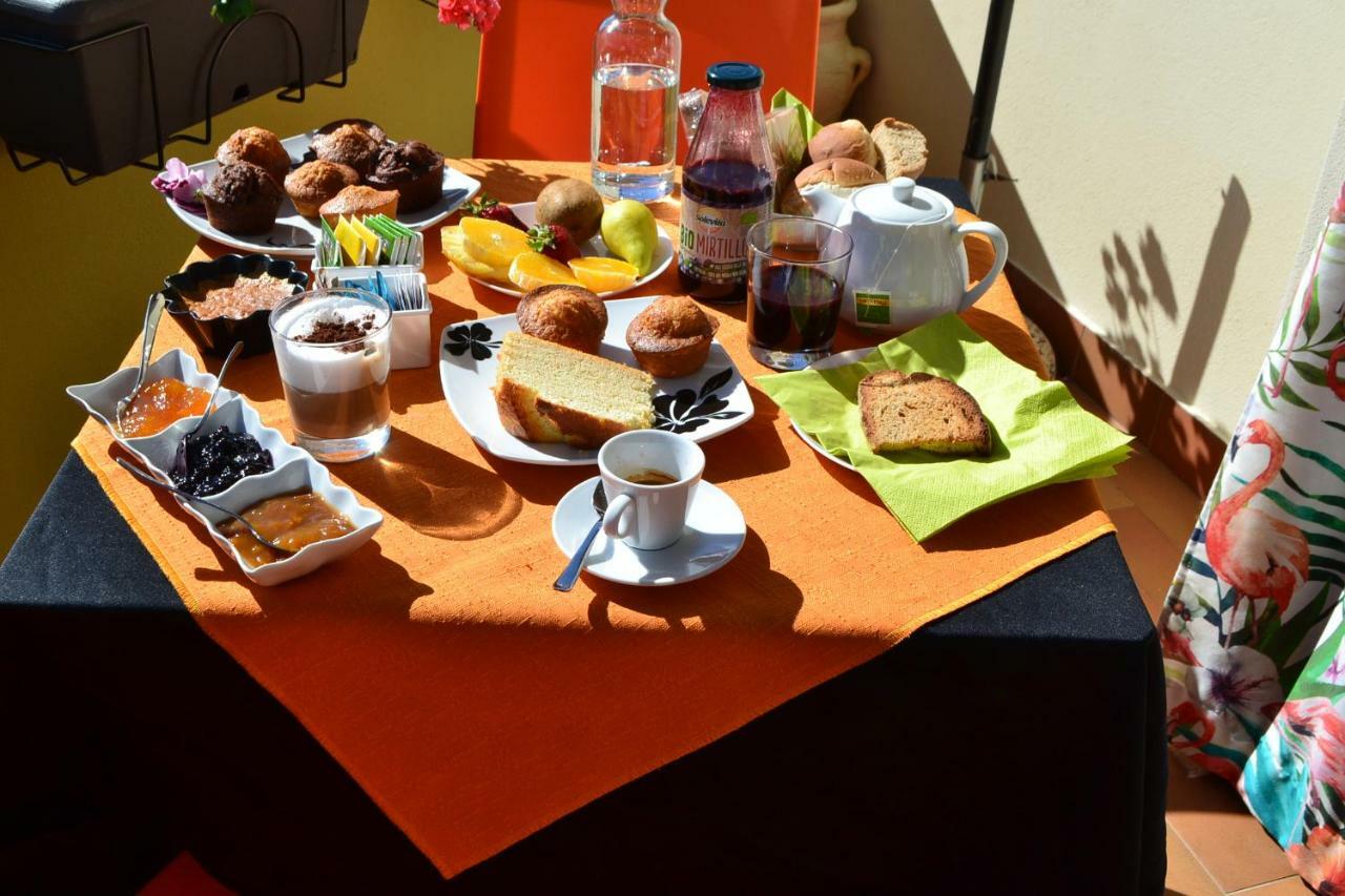 Le Residenze Di Carla - Stampace Hotel Cagliari Luaran gambar